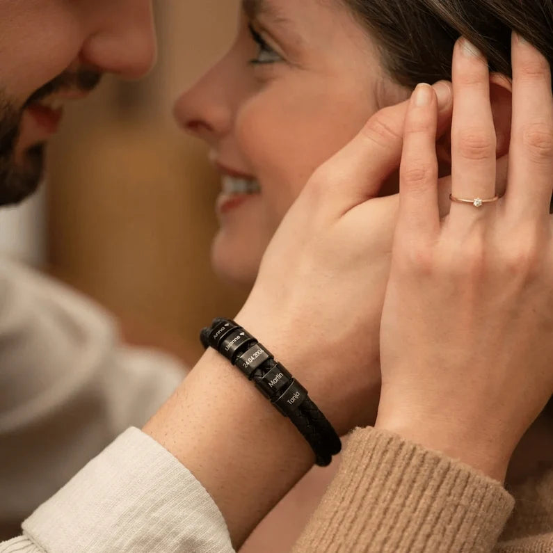 Bracelete Masculino Personalizável com nomes | Oferta Especial 50% OFF + Frete Grátis Somente Hoje!