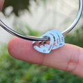 Pulseira Coração de Mãe Personalizável com nomes + Caixa com 6 Rosas eternas aromáticas