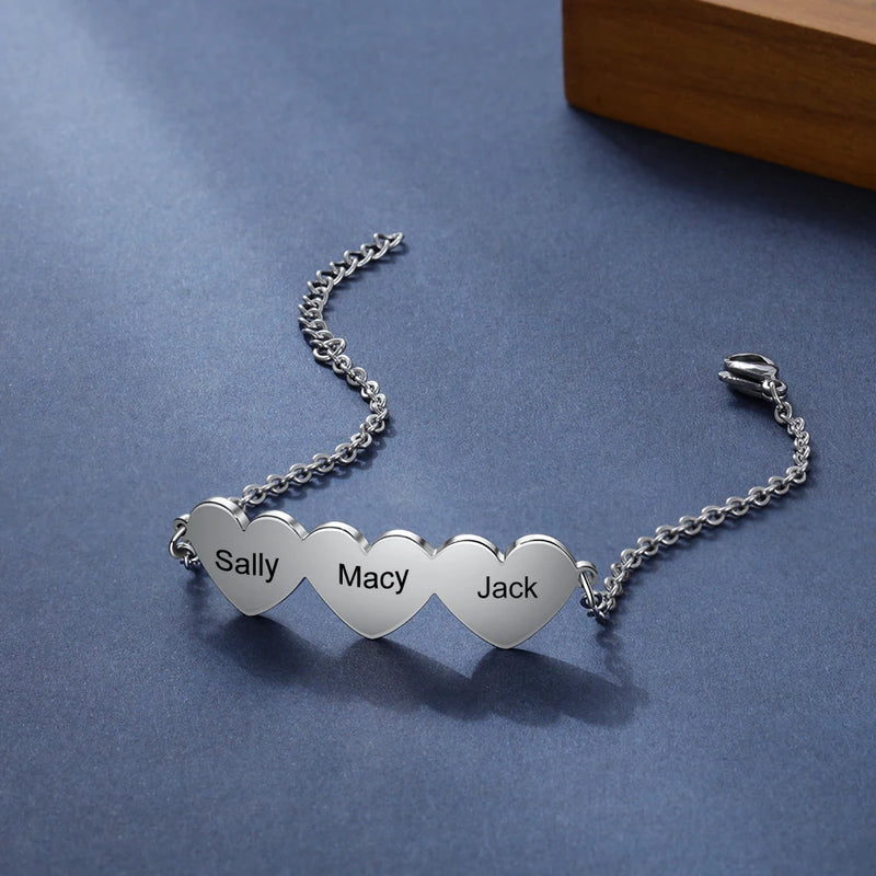 Pulseira corações eternizados personalizável - Grave o nome da sua família nos corações - Em aço inoxidável