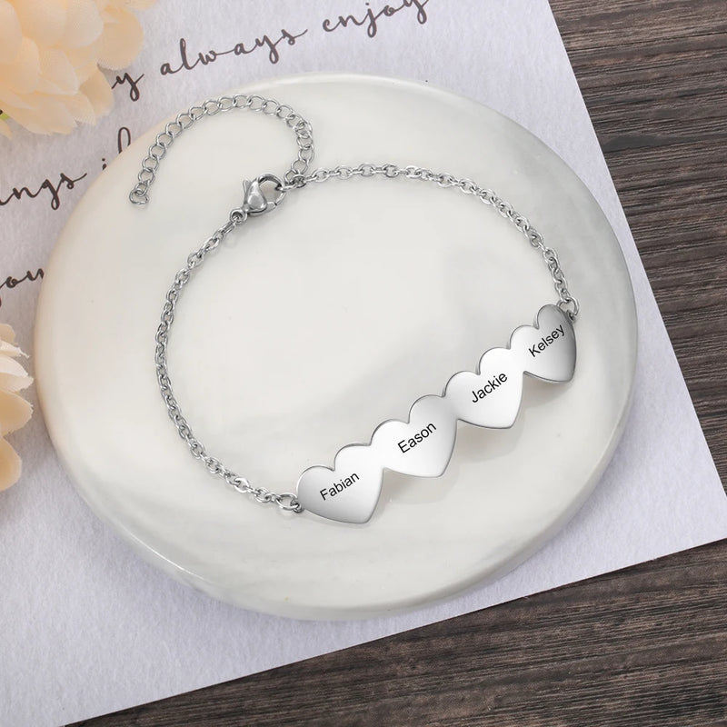 Pulseira corações eternizados personalizável - Grave o nome da sua família nos corações - Em aço inoxidável