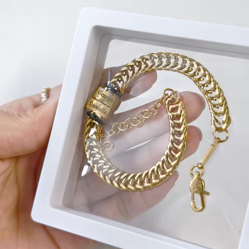 Pulseira personalizada masculina ajustável com nomes da família