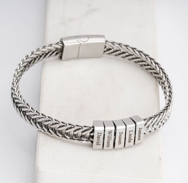 Pulseira personalizada para pai com nome dos filhos gravados a laser - 50% OFF + Frete Grátis!